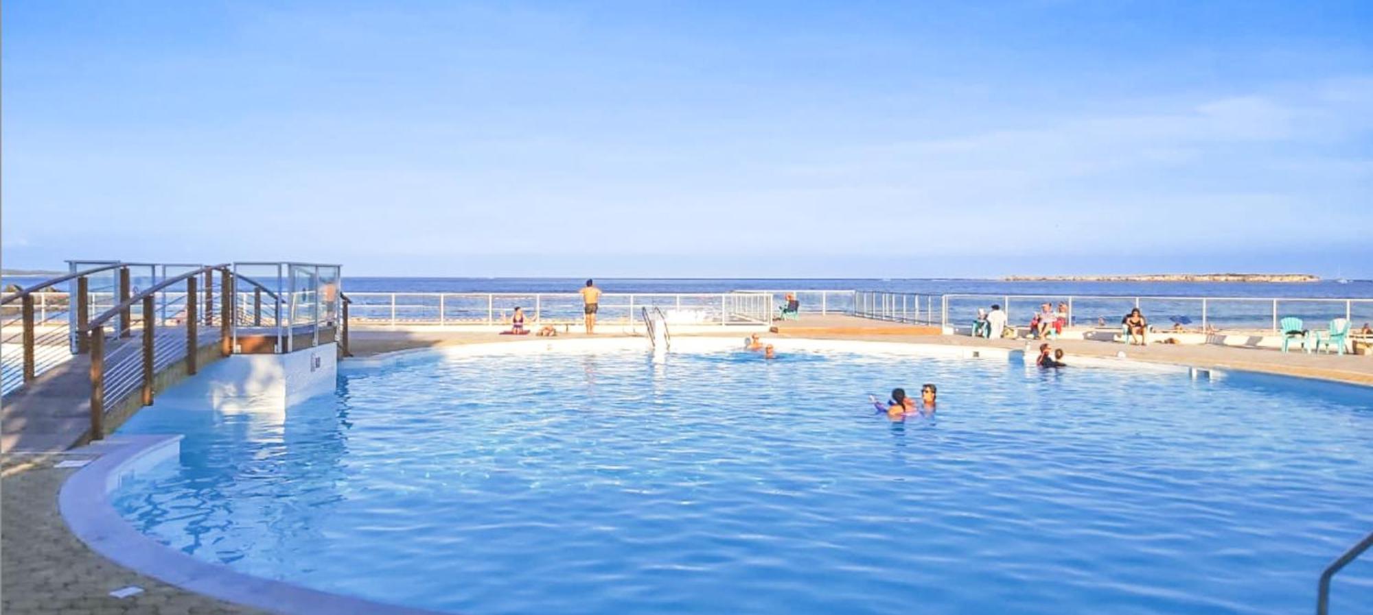 Top Floor Unit 520 Ft2 - 48 M2 With Stunning Dominant View On Ocean, St Barth, Orient Bay Cul de Sac Exterior photo